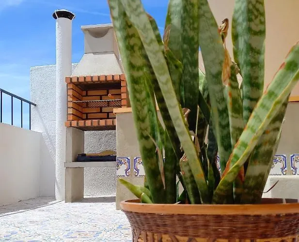 The Sweet Lemon 3 Apartment